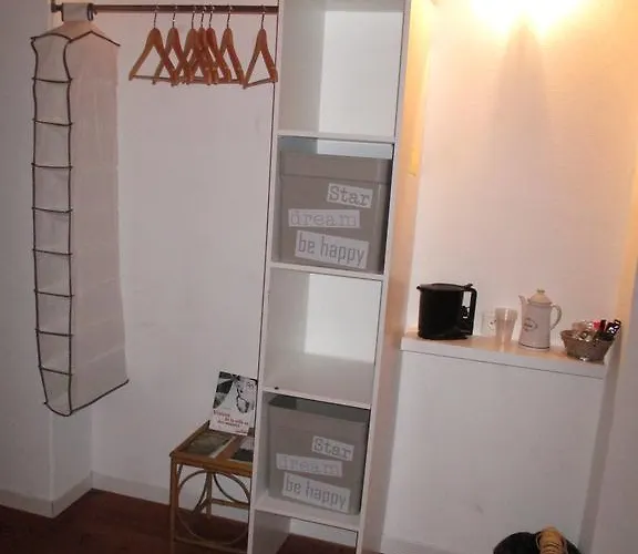 Проживание в семье Bienvenue Dans Notre Petit Paradis