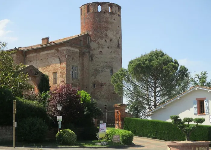 Bienvenue Dans Notre Petit Paradis Проживание в семье Pelleport